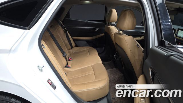 Hyundai Sonata (DN8) 2.0 Inspiration 2022 — фото 12