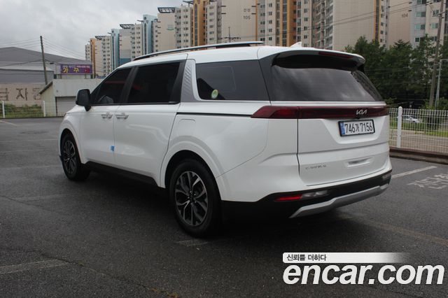 Kia Carnival (IV) Gasoline 11-Seater Prestige 2023 — фото 4
