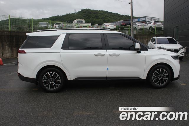 Kia Carnival (IV) Gasoline 11-Seater Prestige 2023 — фото 5