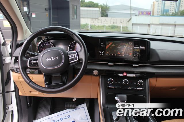 Kia Carnival (IV) Gasoline 11-Seater Prestige 2023 — фото 7