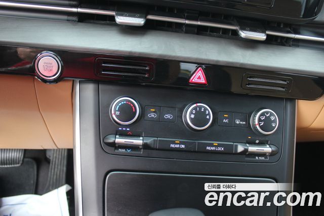 Kia Carnival (IV) Gasoline 11-Seater Prestige 2023 — фото 24