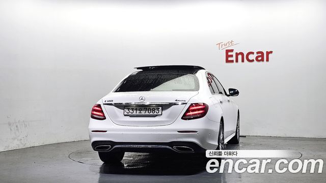 Mercedes-Benz E-Class (W213) E350 4MATIC AMG Line 2020 — фото 4