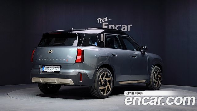 MINI Cooper S Countryman (III) ALL4 Favoured 2026 — фото 2