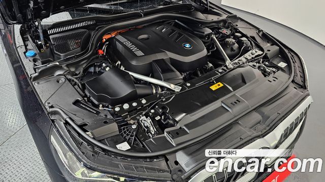 BMW 5 Series (G60) 530e M Sport 2025 — фото 6