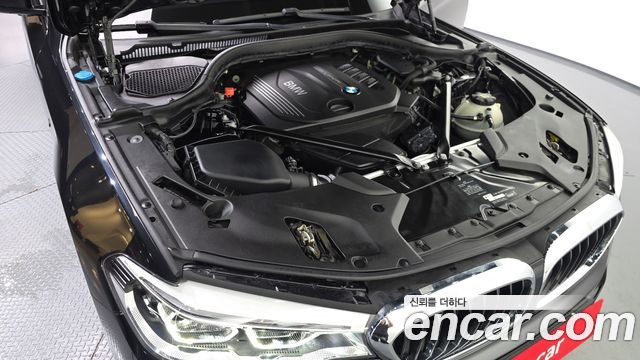 BMW 5 Series (G30) 520d M Sport package 2017 — фото 6