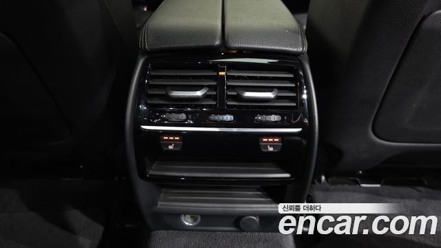 BMW 5 Series (G30) 520d M Sport package 2017 — фото 18