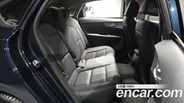 Kia K3 (II) 1.6 Prestige 2022 — фото 11
