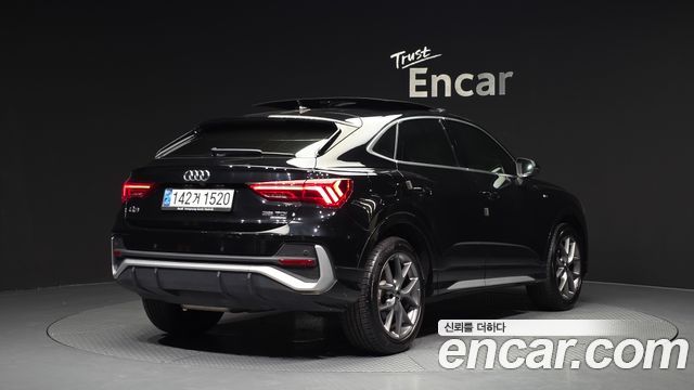 Audi Q3 (F3) 35 TDI Premium Sportback 2020 — фото 2