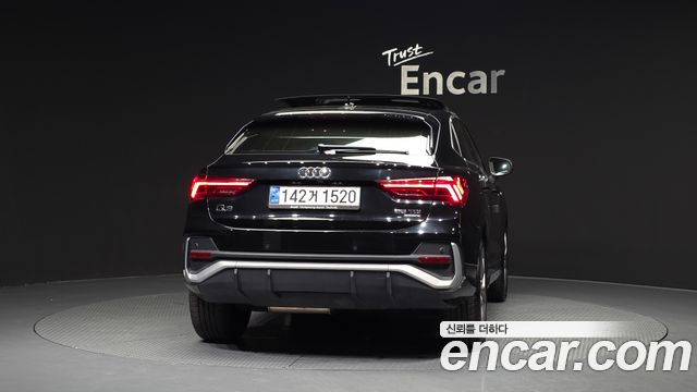 Audi Q3 (F3) 35 TDI Premium Sportback 2020 — фото 4