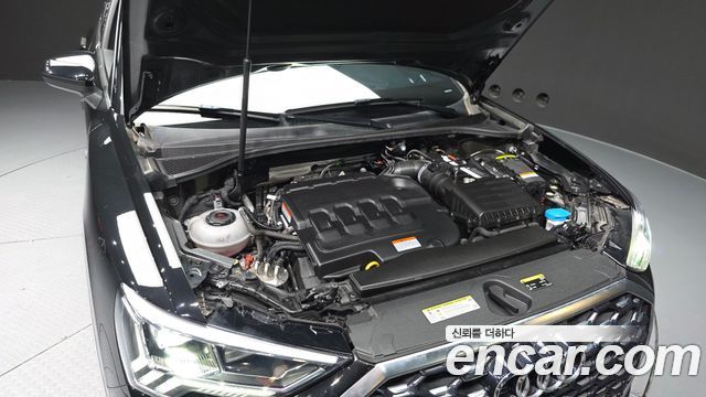 Audi Q3 (F3) 35 TDI Premium Sportback 2020 — фото 6