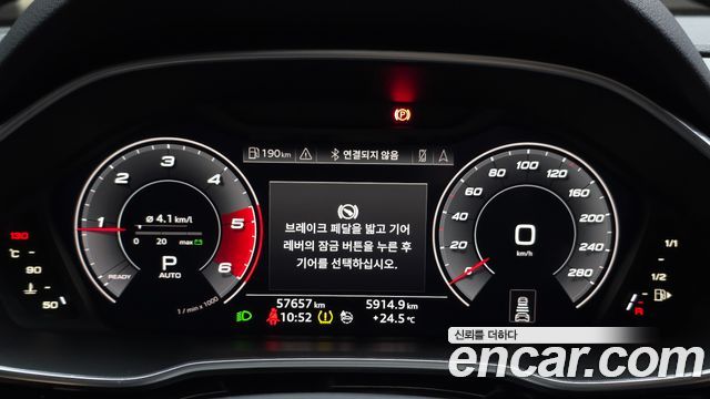 Audi Q3 (F3) 35 TDI Premium Sportback 2020 — фото 8