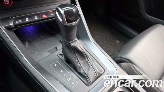 Audi Q3 (F3) 35 TDI Premium Sportback 2020 — фото 9
