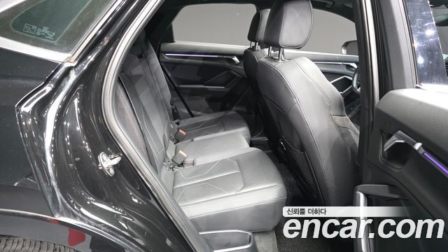 Audi Q3 (F3) 35 TDI Premium Sportback 2020 — фото 12