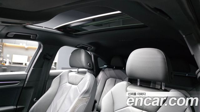 Audi Q3 (F3) 35 TDI Premium Sportback 2020 — фото 19