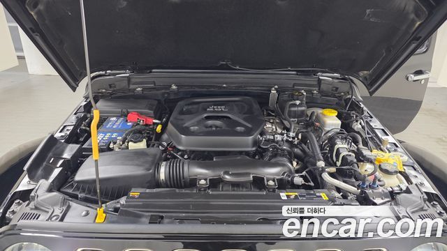 Jeep Wrangler (JL) 2.0 Overland Power Top 4Door 2021 — фото 6