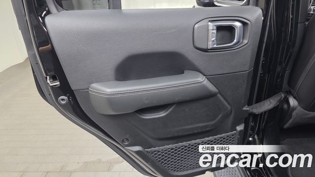 Jeep Wrangler (JL) 2.0 Overland Power Top 4Door 2021 — фото 25