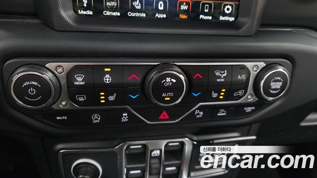 Jeep Wrangler (JL) 2.0 Overland Power Top 4Door 2021 — фото 31