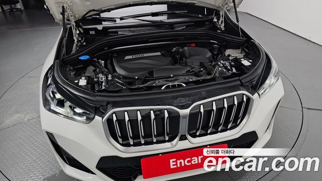 BMW X1 (U11) sDrive 18d M Sport 2024 — фото 6