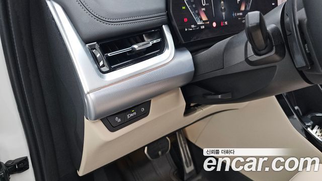 BMW X1 (U11) sDrive 18d M Sport 2024 — фото 33