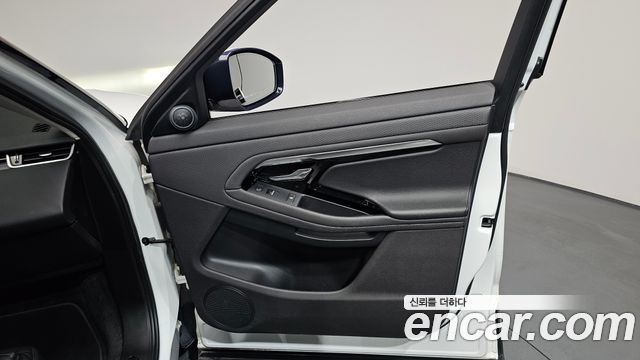 Land Rover Range Rover Evoque (II) D150 S 2020 — фото 22