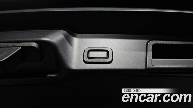Land Rover Range Rover Evoque (II) D150 S 2020 — фото 25