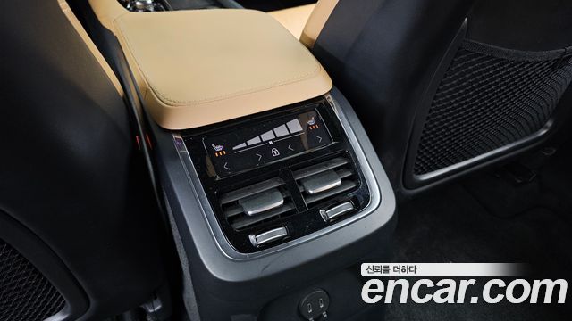 Volvo XC90 (II) T8 Ultimate Bright Hybrid 2022 — фото 19