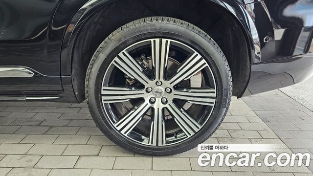 Volvo XC90 (II) T8 Ultimate Bright Hybrid 2022 — фото 21