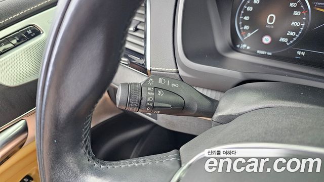 Volvo XC90 (II) T8 Ultimate Bright Hybrid 2022 — фото 30