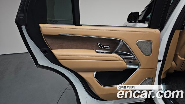 Land Rover Range Rover (V) P530 Autobiography Long Wheel Base 2025 — фото 31