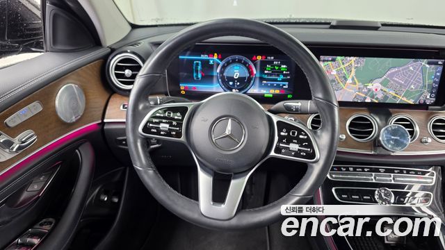 Mercedes-Benz E-Class (W213) E300e Exclusive 2019 — фото 13