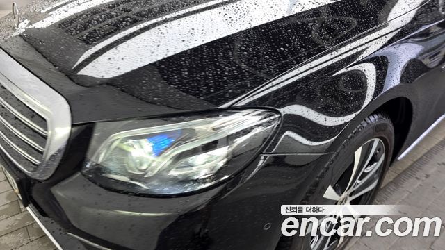 Mercedes-Benz E-Class (W213) E300e Exclusive 2019 — фото 22