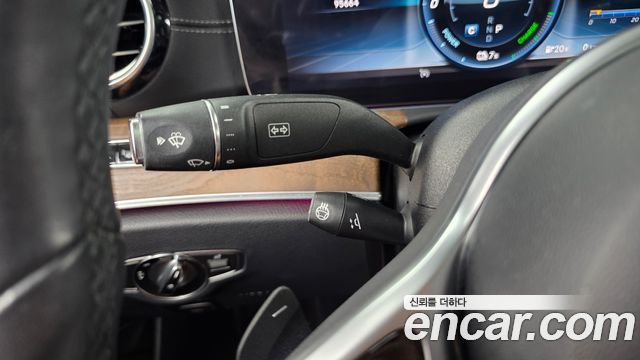 Mercedes-Benz E-Class (W213) E300e Exclusive 2019 — фото 29