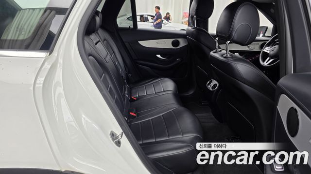 Mercedes-Benz GLC-Class (X253) GLC300e 4MATIC 2021 — фото 12