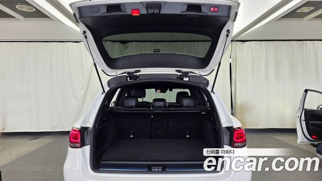 Mercedes-Benz GLC-Class (X253) GLC300e 4MATIC 2021 — фото 20