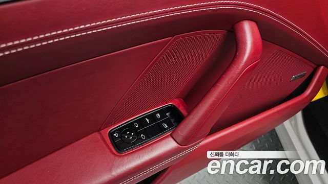Porsche 911 (992) Carrera 4 Cabriolet 2020 — фото 22