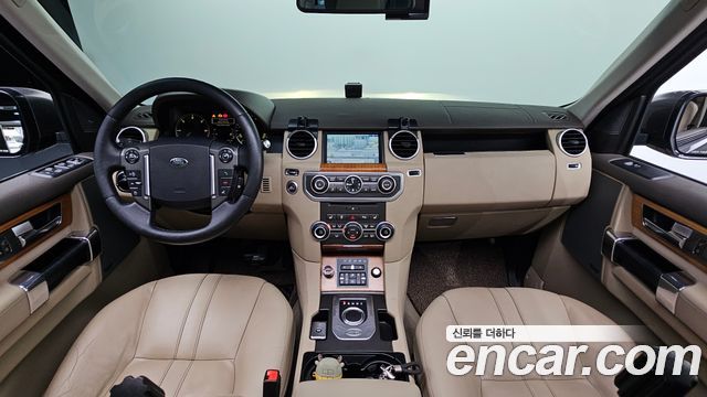 Land Rover Discovery 4 3.0 SDV6 SE 2015 — фото 7