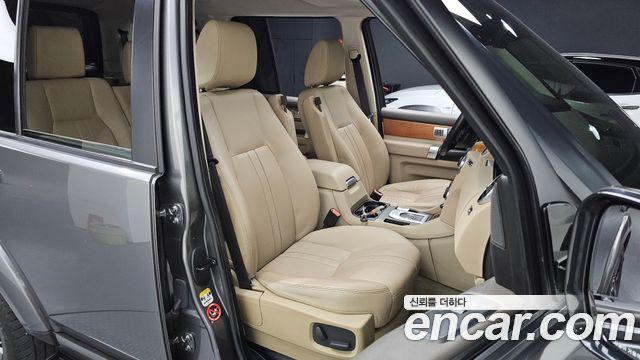 Land Rover Discovery 4 3.0 SDV6 SE 2015 — фото 10