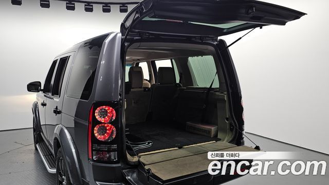 Land Rover Discovery 4 3.0 SDV6 SE 2015 — фото 20