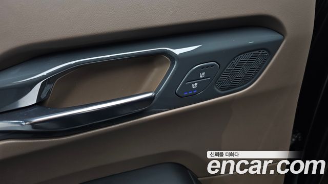 Kia EV9 Long Range 4WD GT Line 2024 — фото 33