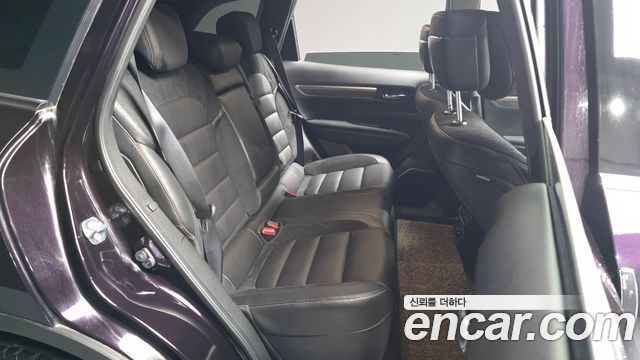 Renault Korea QM6 2.0 LPe Premiere 2WD 2023 — фото 11