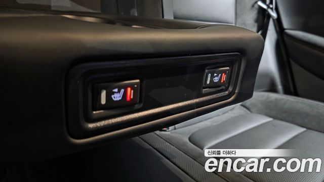 Renault Korea QM6 2.0 LPe Premiere 2WD 2023 — фото 28