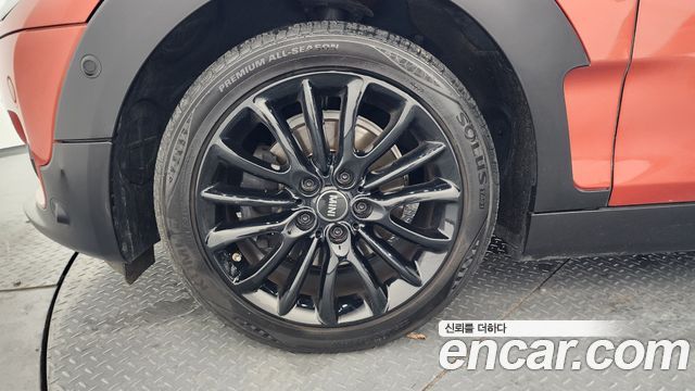 MINI Cooper Clubman High 2nd 2020 — фото 5