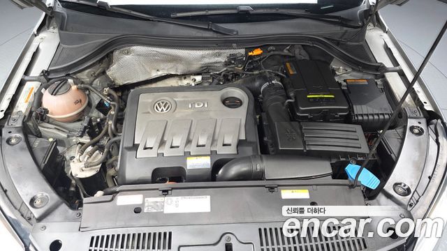 Volkswagen Tiguan 2.0 TDI  Premium 5N 2013 — фото 6