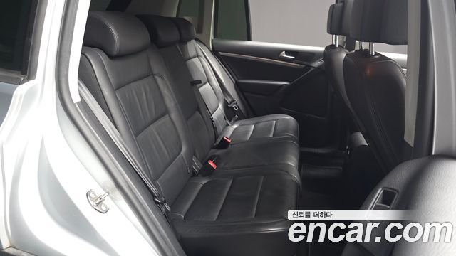 Volkswagen Tiguan 2.0 TDI  Premium 5N 2013 — фото 11