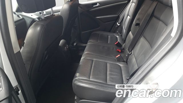Volkswagen Tiguan 2.0 TDI  Premium 5N 2013 — фото 12