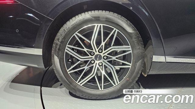 Genesis G90 (RS4) Gasoline 3.5 Turbo AWD 2025 — фото 5