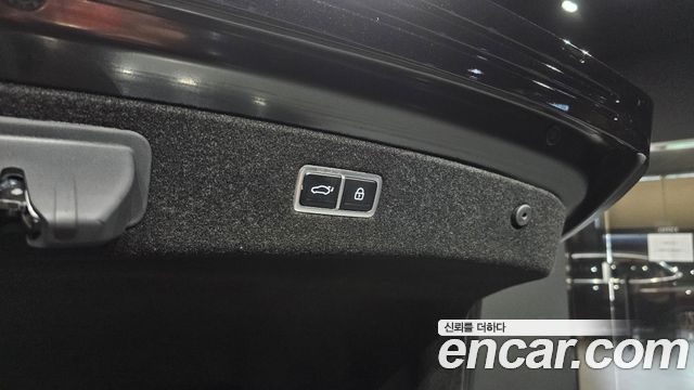 Genesis G90 (RS4) Gasoline 3.5 Turbo AWD 2025 — фото 20