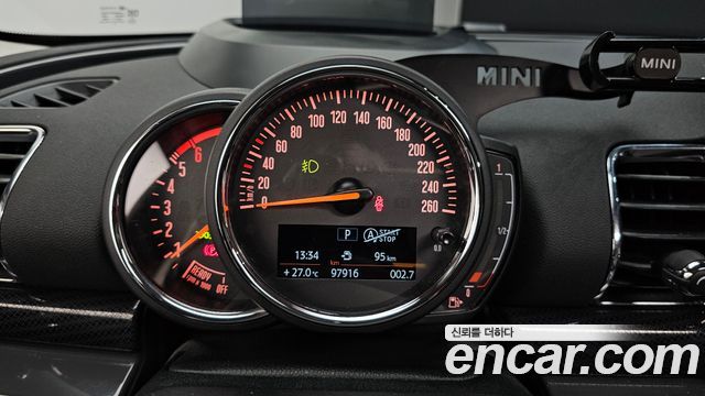 MINI Cooper SD Clubman Standard 2nd 2020 — фото 8