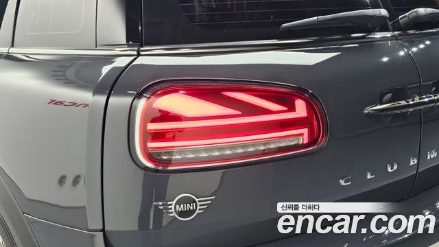 MINI Cooper SD Clubman Standard 2nd 2020 — фото 29