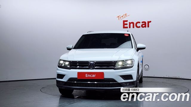 Volkswagen Tiguan (II) 2.0 TDI Premium 2020 — фото 3